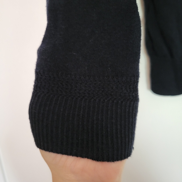 Cardigan - Picture 4 of 4